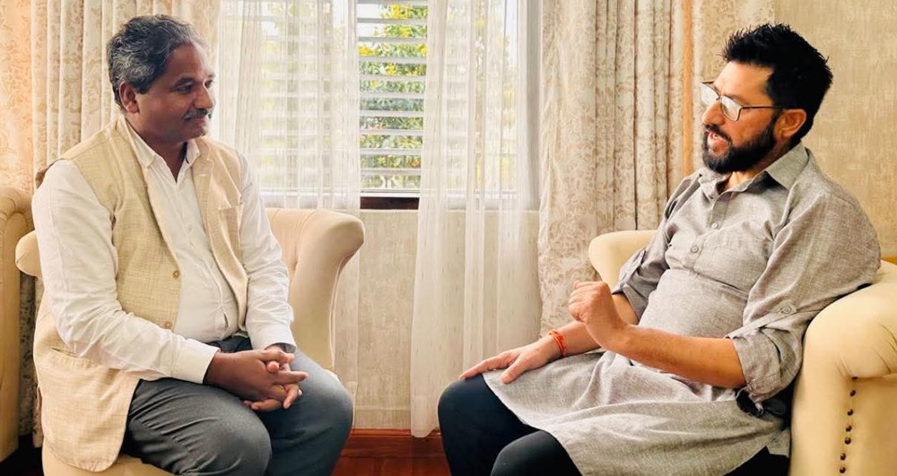 रवि लामिछाने र प्रभु साहबीच भेटवार्ता