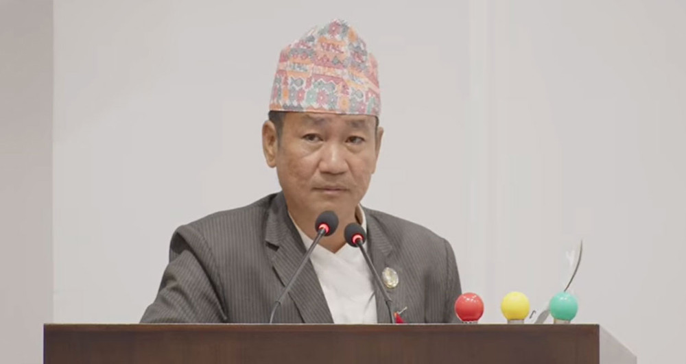 सेनालाई नेताको ढोका खोल्ने काममा लगाउनु दुर्भाग्य हो : हर्क साम्पाङ