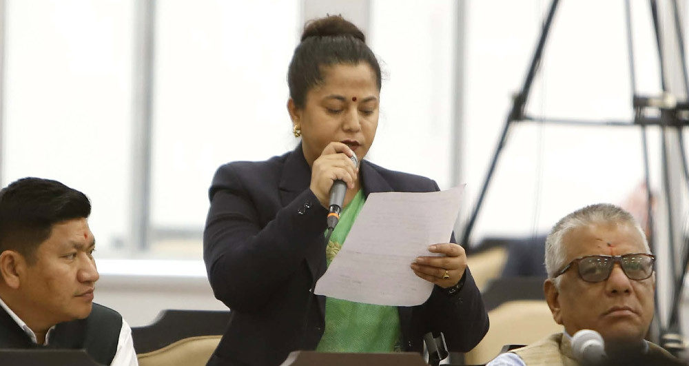 बालेनको अभिव्यक्तिबारे उर्मिला थपलियाले संसद बैठकमै सुनाइन कविता