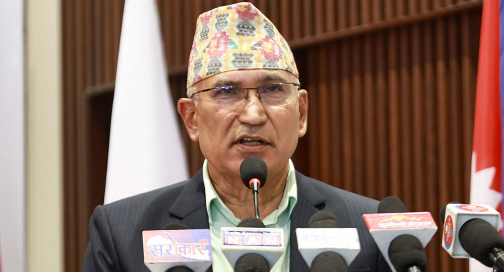 उपाध्यक्ष पौडेलले भने- कम्युनिस्टहरू कहाँ छन् भनेर खोज्नुपर्ने अवस्था आयो
