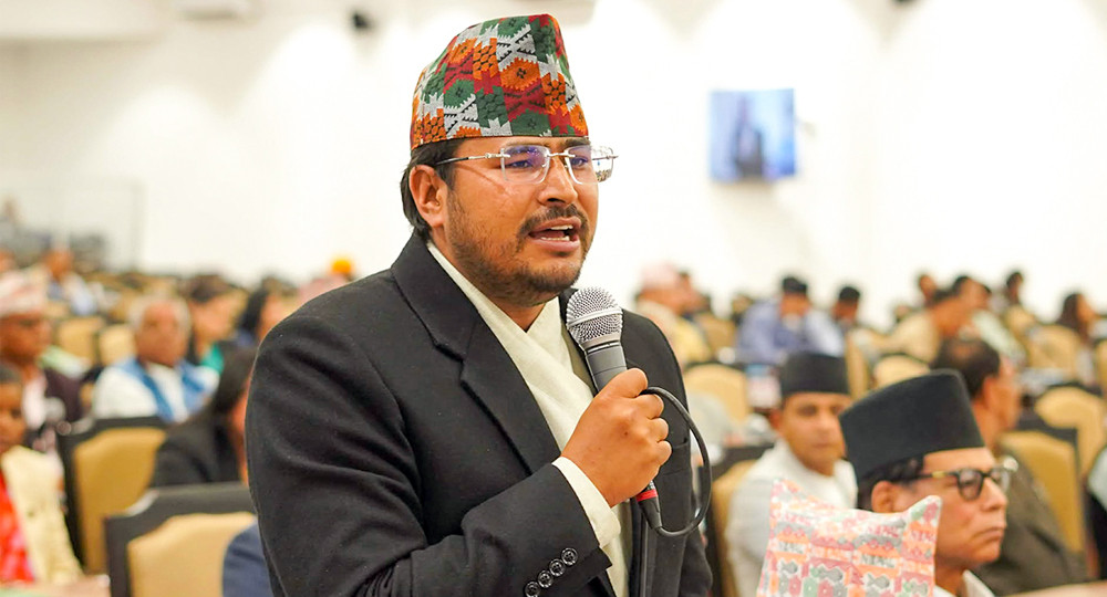ज्ञानेन्द्र शाहीले सदनमै भने– करका दर हेरफेरबारे अर्थमन्त्रीले झुट बोले